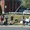 Condamnation de Mylène Hébert pour outrage au tribunal : une vingtaine de personnes manifestent devant le poste de la SQ à Drummondville