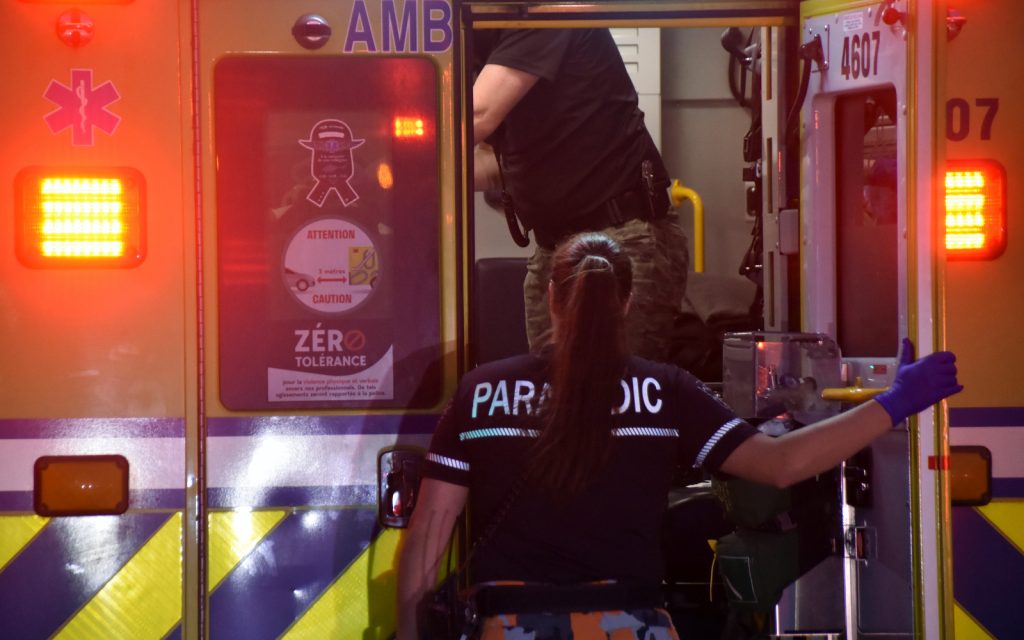 Incendie dans un immeuble locatif et commercial du centre-ville @ Crédit photo Eric Beaupré Vingt55 Tous droits réservés (12)
