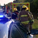 La conductrice a perdu la maîtrise de sa voiture sport avant d'effectuer plusieurs tonneaux @ Crédit photo Éric Beaupré Vingt55. Tous droits réservés (14)
