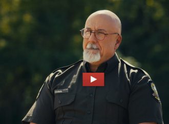 35 morts en deux semaines l&rsquo;an dernier : Québec lance une nouvelle campagne vidéo touchante pour sensibiliser aux drames de la route