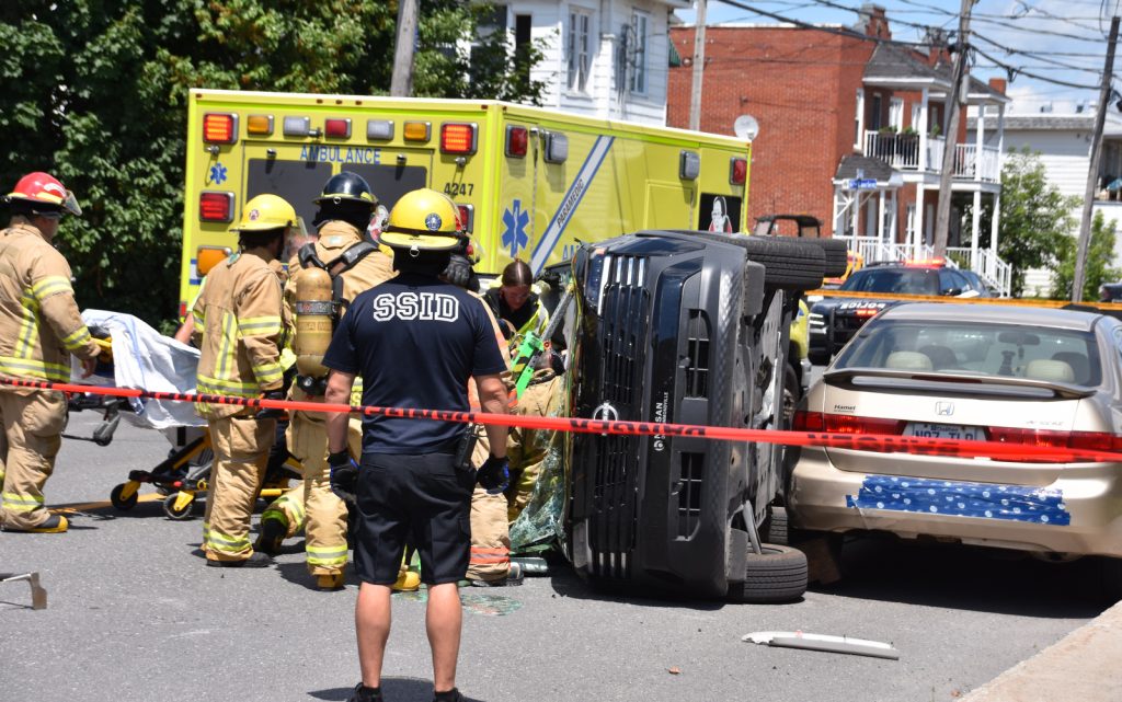 auto accident @photo Eric Beaupr Vingt55 tous drtois reservés (1)