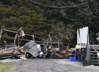 Incendie à Saint-Bonaventure : l’intervention efficace des pompiers permet de sauver une résidence familiale des flammes