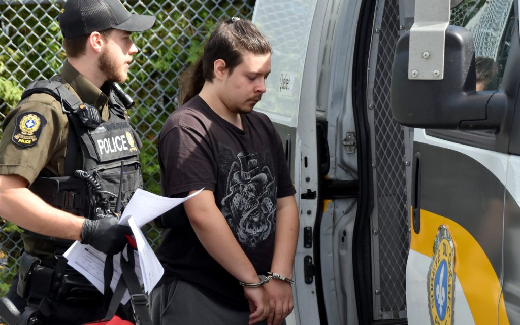 Agressions sexuelles sur deux mineures Eddy Desrochers-Lacroix prend le chemin du pénitencier @ Photo Eric Beaupré Vingt55 Tous droits réservés (1)