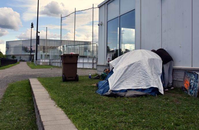 Itinérance : le coût de l’inaction atteint 1,1 G$ par année au Québec selon l’UMQ