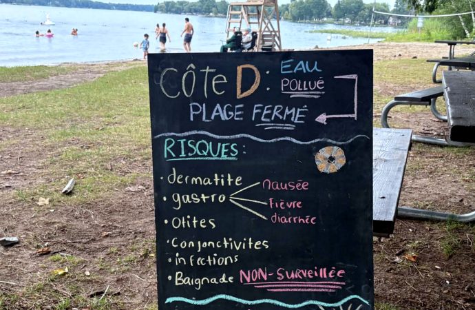 Impropre à la baignade : la plage publique de Drummondville de nouveau fermée