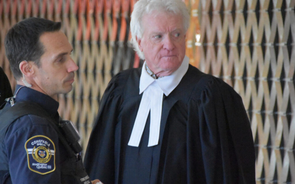 Avocat Me Alain Dubois au palais de justice de Drummondville @ Crédit photo Eric Beaupré Vingt55 Tous droits réservés (7)