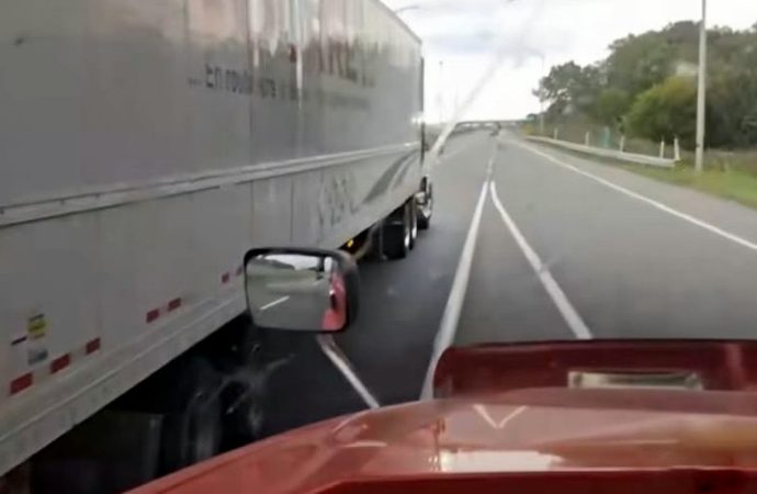 Chassé-croisé et conduite dangereuse au volant de poids lourds sur l’autoroute : un important enjeu de sécurité routière