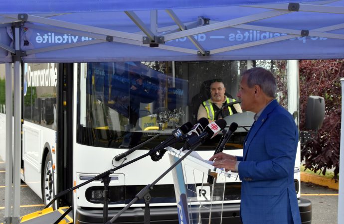 Drummondville va de l’avant avec 15 nouveaux autobus au coût de 89 millions $ pour bonifier son réseau de transport collectif
