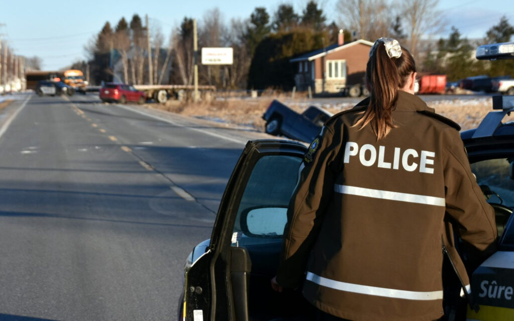 Le-conducteur-de-la-Mitsubishi-un-homme-de-31-ans-a-succombe-a-ses-blessures-@-Credit-photo-Eric-Beaupre-Vingt55-Tou-droits-reserves-3-1536x964