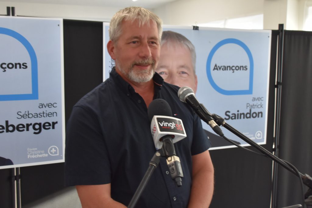 Patrick Saindon, se présente dans Marie-Lacoste-Gérin-Lajoie @Photo Eric Beaupré Vingt55 tous droits réservés