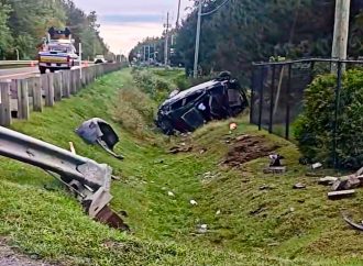 Violente embardée sur la route 139 : un jeune passager gravement blesse la conductrice arrêtée pour conduite avec les capacités affaiblies