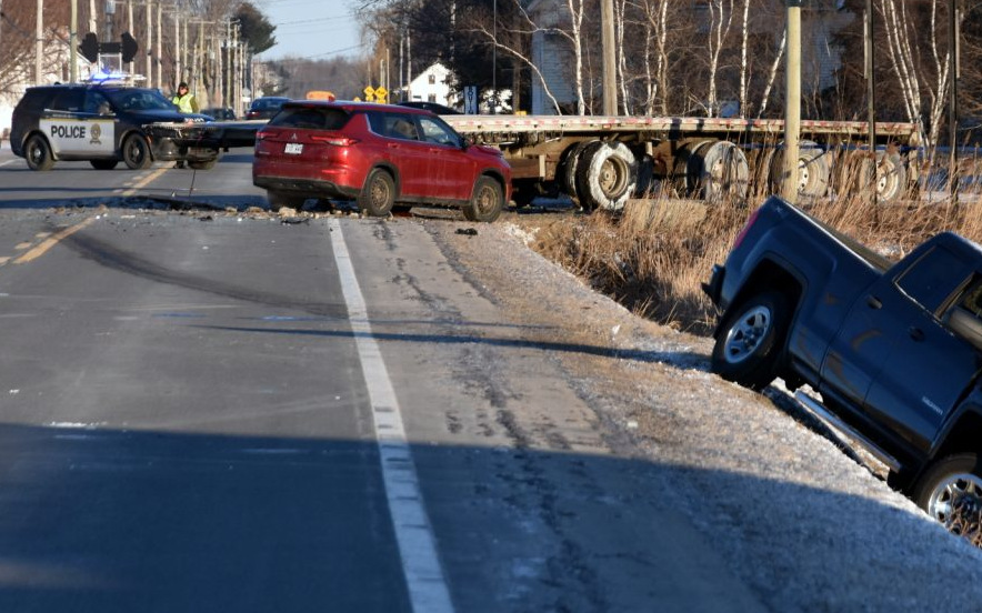 accident-Credit-phto-Eric-Beaupre-Vingt55-Tous-droits-reserves-8-1024x641