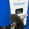 Le prix de l’essence bondit de près de 20 cents : un retour au travail et une rentrée scolaire plus coûteux