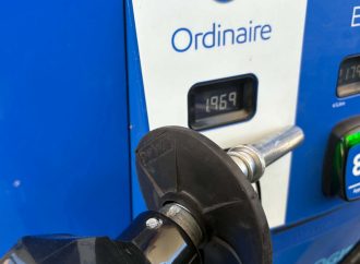 Essence, diesel et carburants d’aviation : Ottawa prolonge l’allègement fiscal