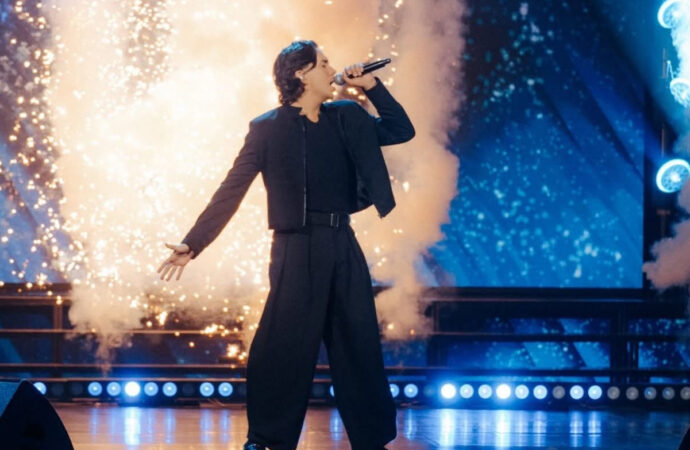 William Cloutier parmi les cinq finalistes pour représenter le Canada à l’Eurovision 2027