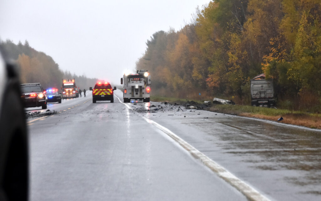 Accident Saint Valere route 955 Photo Eric Beaupré Vingt55 tous droits réservés (3)