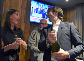 Le Québec a un nouveau chef Drummond deux nouveaux députés : Natalie Bisaillon et Charles Page, élus du PQ, ont freiné la percée du PCQ
