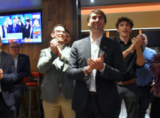 Élections provinciales 2026 : Charles Page (PQ) élu dans Drummond-Bois-Francs au terme d’une soirée riche en suspense