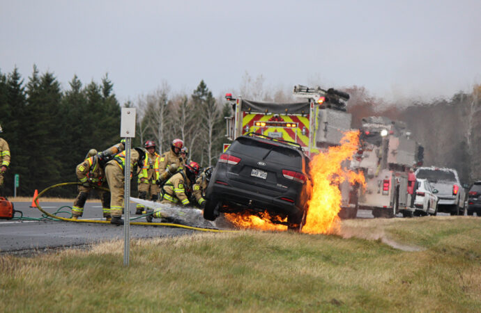 Un feu de véhicule force l’intervention des pompiers sur l’autoroute 55 dans le Centre-du-Québec
