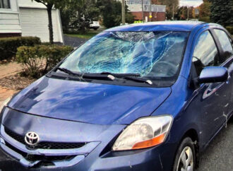 Une violente collision entre une trottinette électrique et une voiture fait un blessé à Drummondville