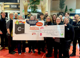Un élan de solidarité avant la Guignolée : le IGA Marché Descoteaux remet plus de 12 000 $